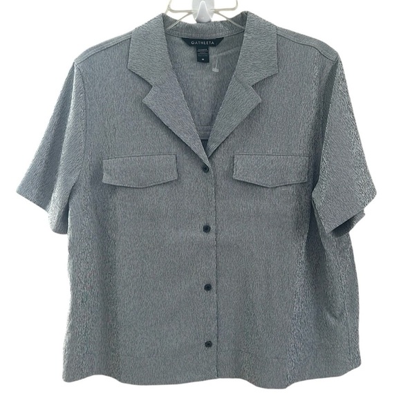 Athleta Silver/Grey Echo Short Sleeve Button Front Shirt Size Medium NWOT - Picture 1 of 10